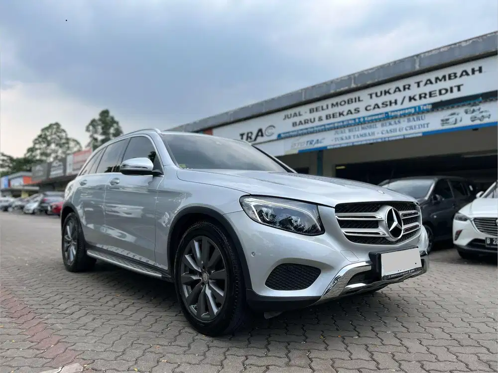 MERCEDES BENZ MERCY GLC 250 AT 2015 HARGA CASH PROMO MOBIL TERAWAT