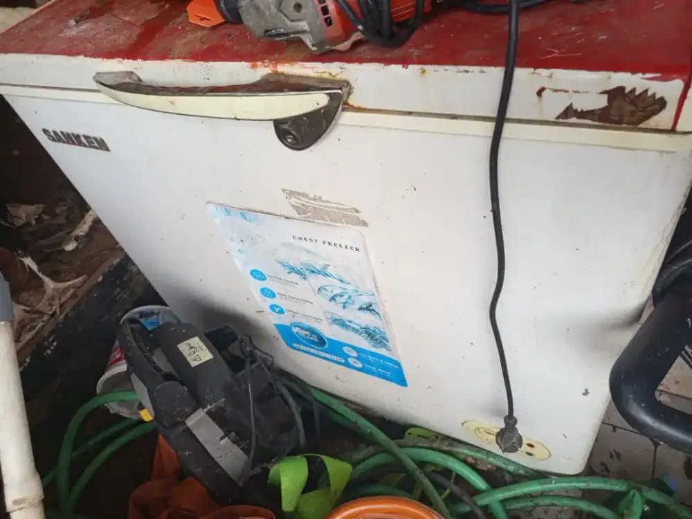 Freezer box 300 liter Sanken