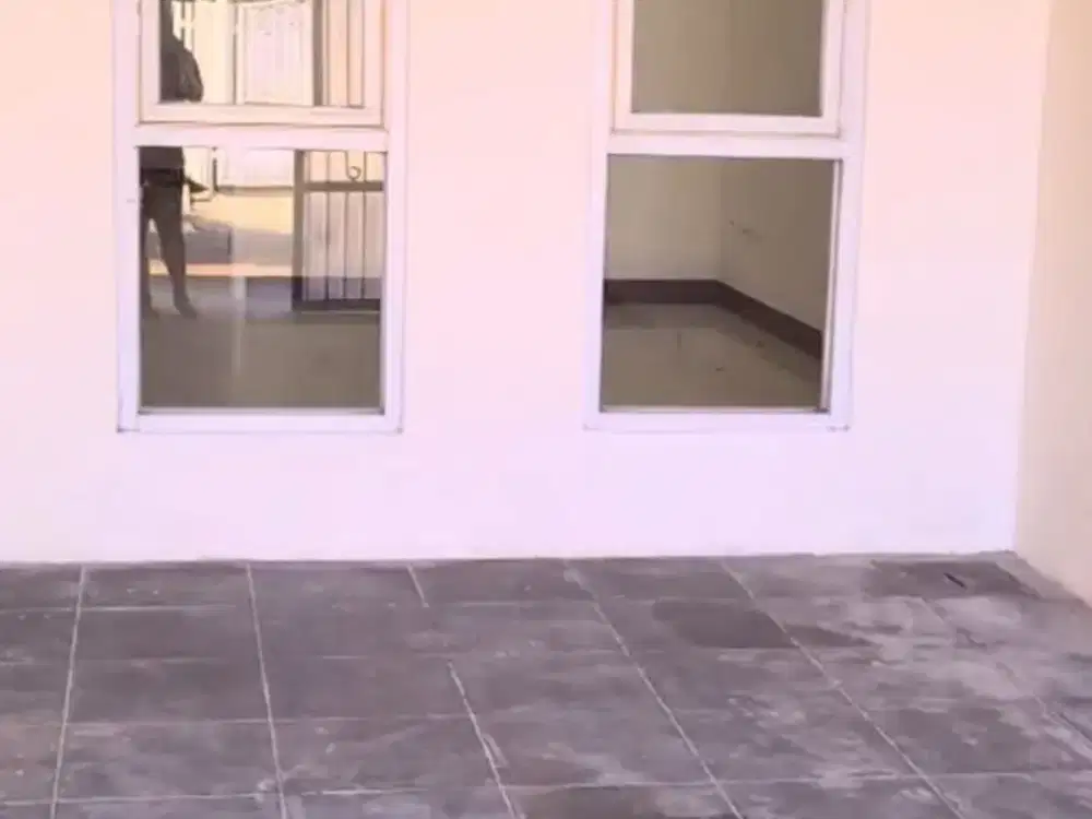 Disewakan Cepat Rumah Cantik Siap Huni di The Royal Residence Cakung Jakarta Timur