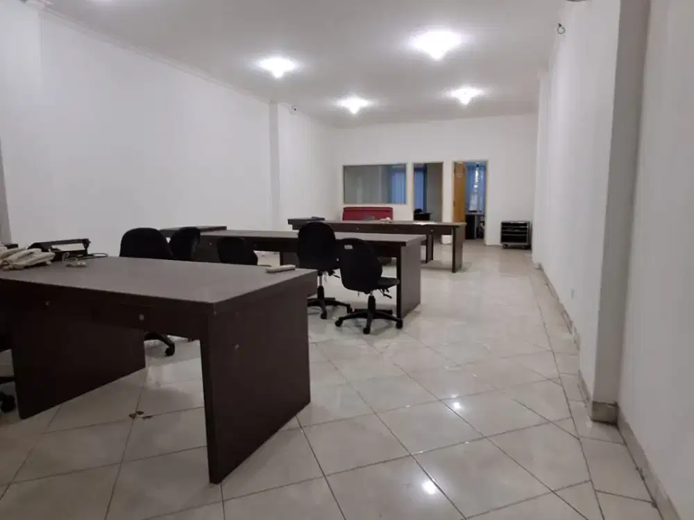 Disewakan Ruko Siap Pakai di Mainroad Karapitan Bandung