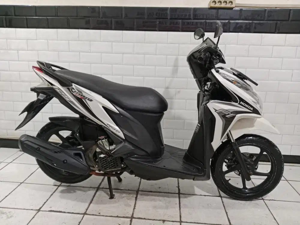 Vario kzr tahun 2014 bagus siap gas