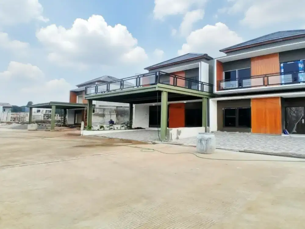 rumah strategis 8 menit ke tol jatiwarna, akses 2 mobil bebas banjir