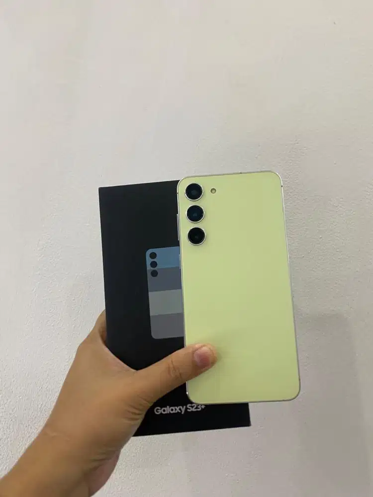 Samsung Galaxy S23 Plus 8/512 GB Second Sein Original Mulus