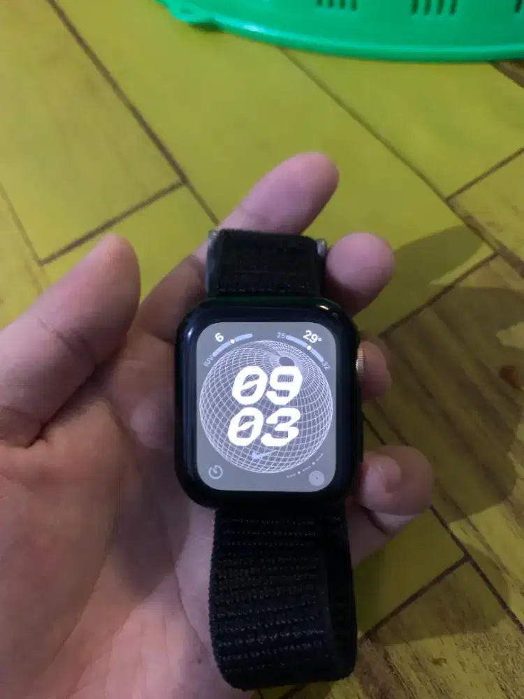 Apple Watch Series 6 44mm gold