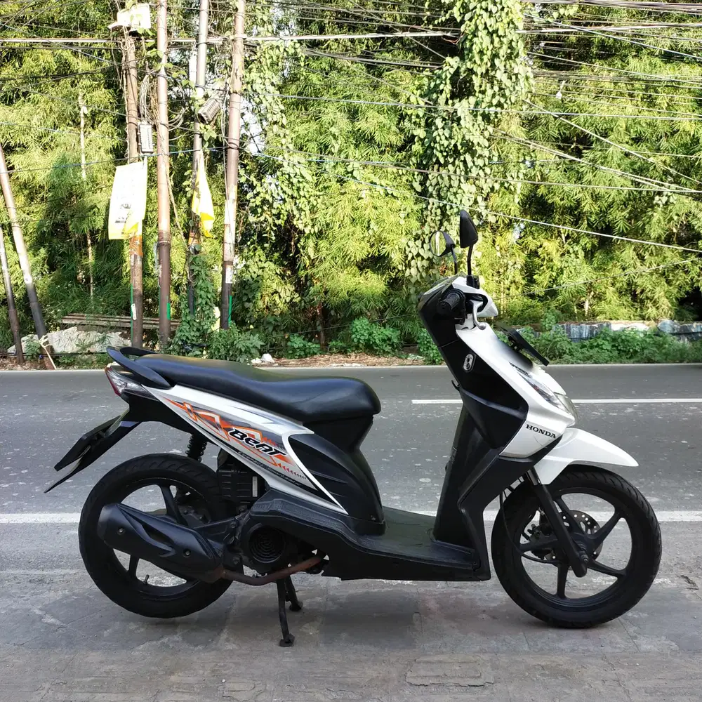 Beat Karbu 2012 (Putih Gress Bagus Mesin Cakep orisinil)