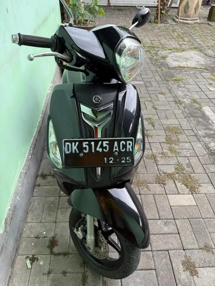 Yamaha Grand Filano 2015 black!!