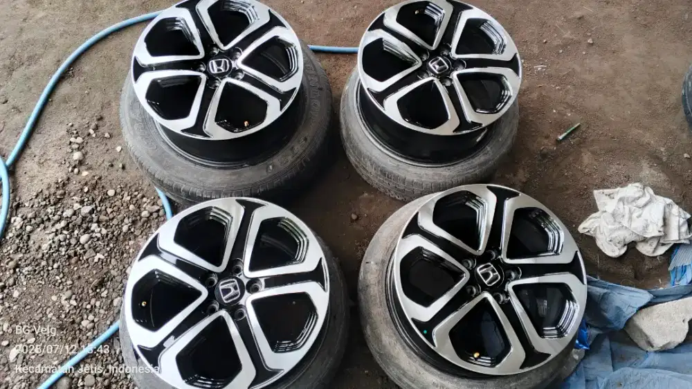 Velg original hrv prestige ring 17 pcd 114x5