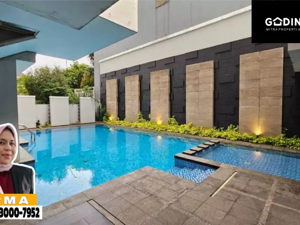 Di jual Rumah  mewah cantik dan produktif  di Boulevard kota wisata