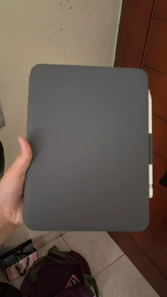 Logitech Slim Folio iPad 11/A16 2025