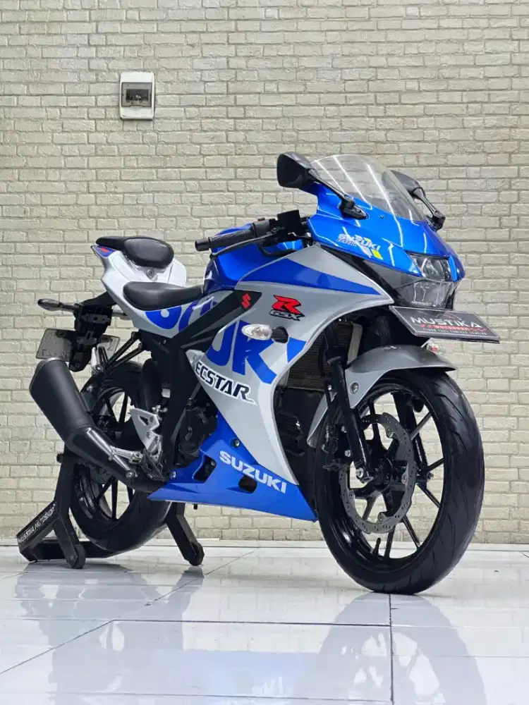 SUZUKI GSX 150R 2021 - Chintia Mustika