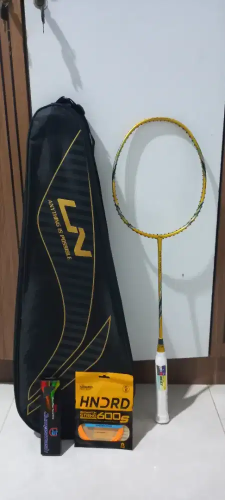 Raket badminton lining gold medal limited edition 100% original(BARU)