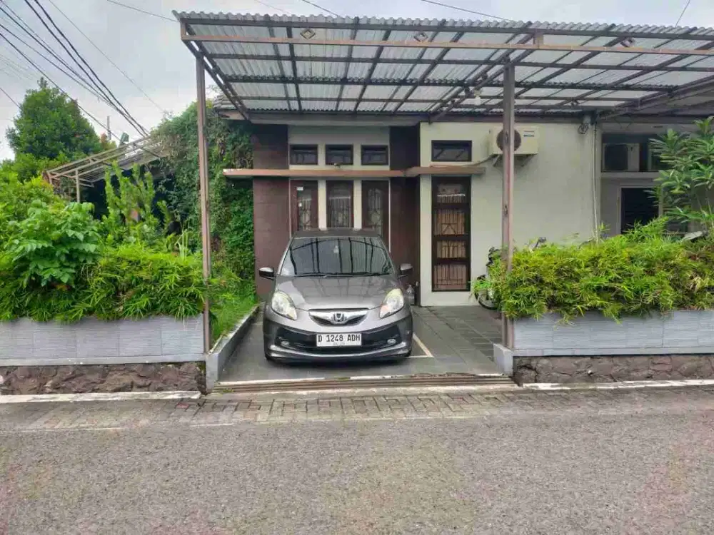 dijual Cepat Rumah Hook Siap Huni Cluster Mekarwangi Kota Bandung 75/198 SHM 2,25 M / Nego Sampai Jadi