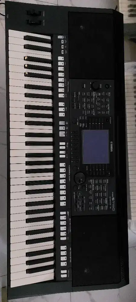 Keyboard yamaha Psr-S 750