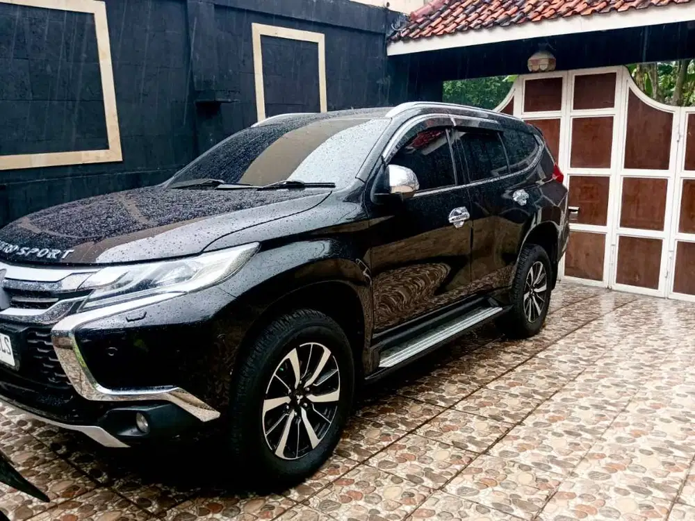 MITSUBISHI PAJERO SPORT DAKAR ULTIMATE- DI JUAL CEPAT