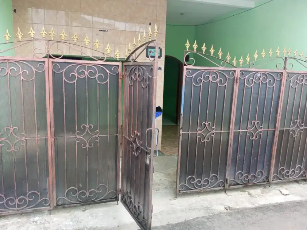 DISEWAKAN KHUSUS MUSLIM/AH RUMAH TINGGAL NYAMAN