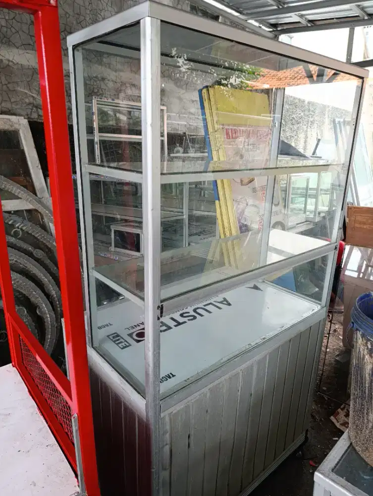 Jual Etalase grobak second, Lok Pamulang Barat, Tangerang Selatan
