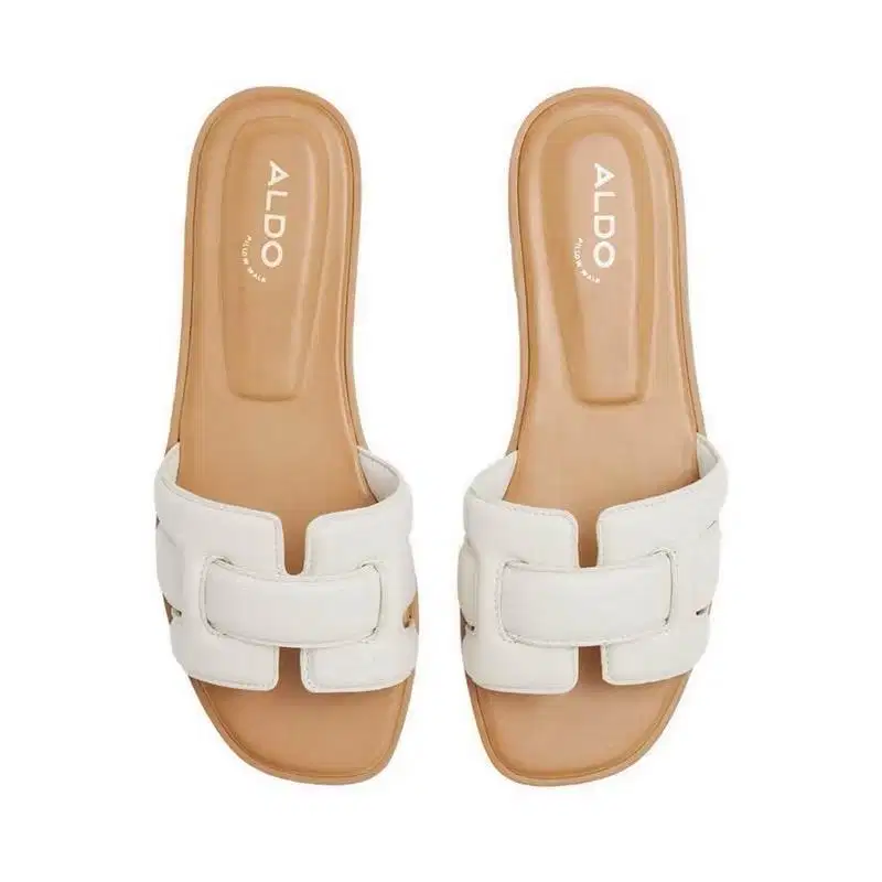 Want to sell Aldo sandal women
