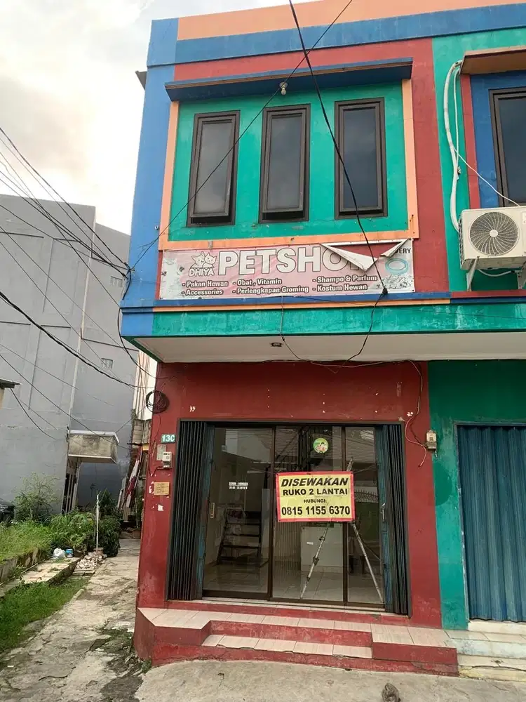 DiSewakan Ruko 2 Lantai Tahunan