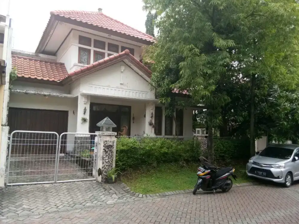 Rumah Graha Famili Wiyung Surabaya