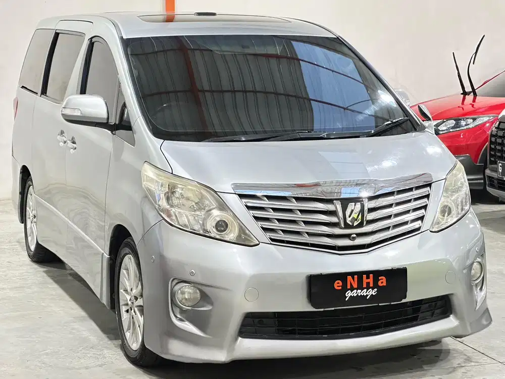 Toyota Alphard G 2WD 2.4 A/T 2010.. eNHa garage Semarang..