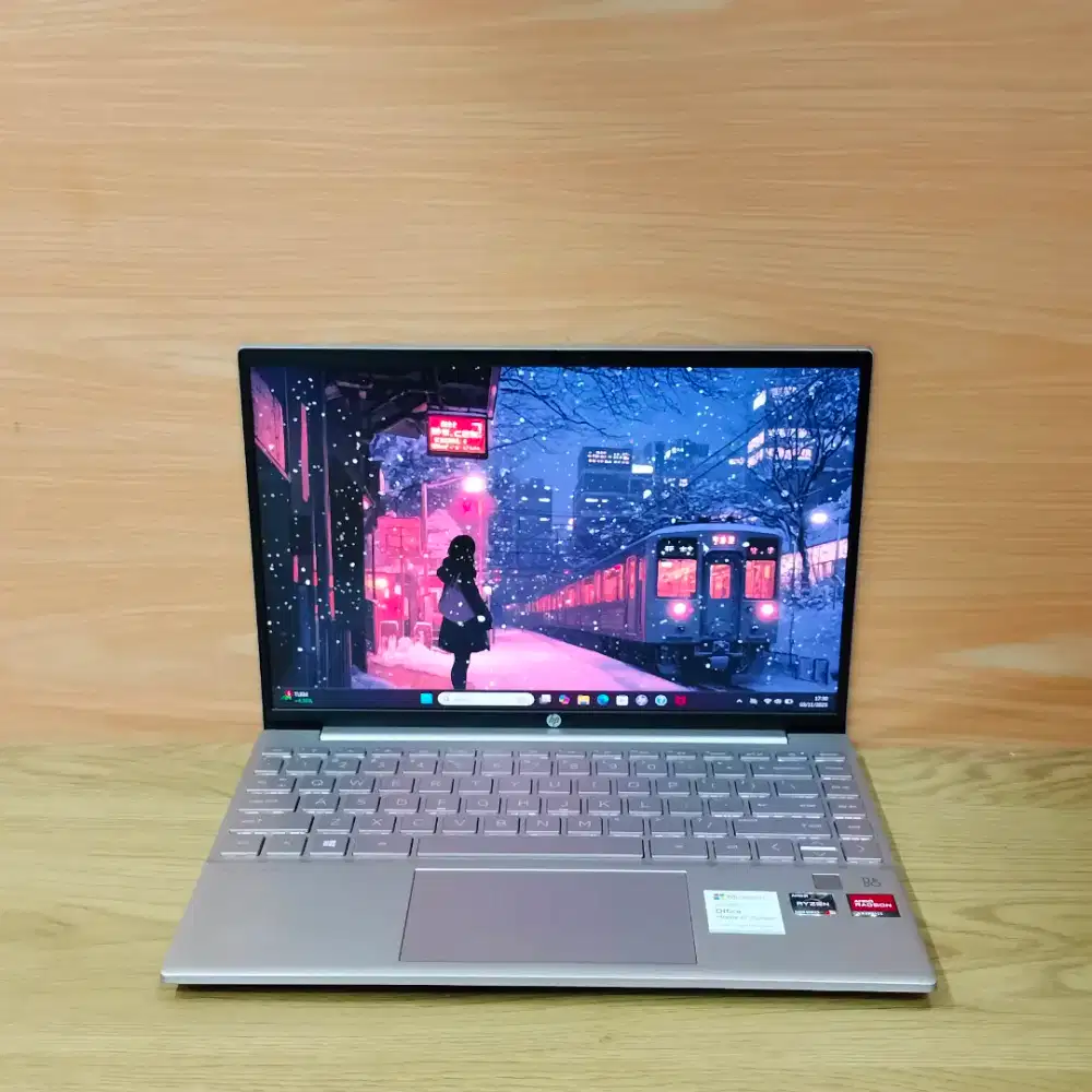 Laptop HP pavilion aero 13 amd ryzen 5-5600U ram 16/512gb QHD 13 inch