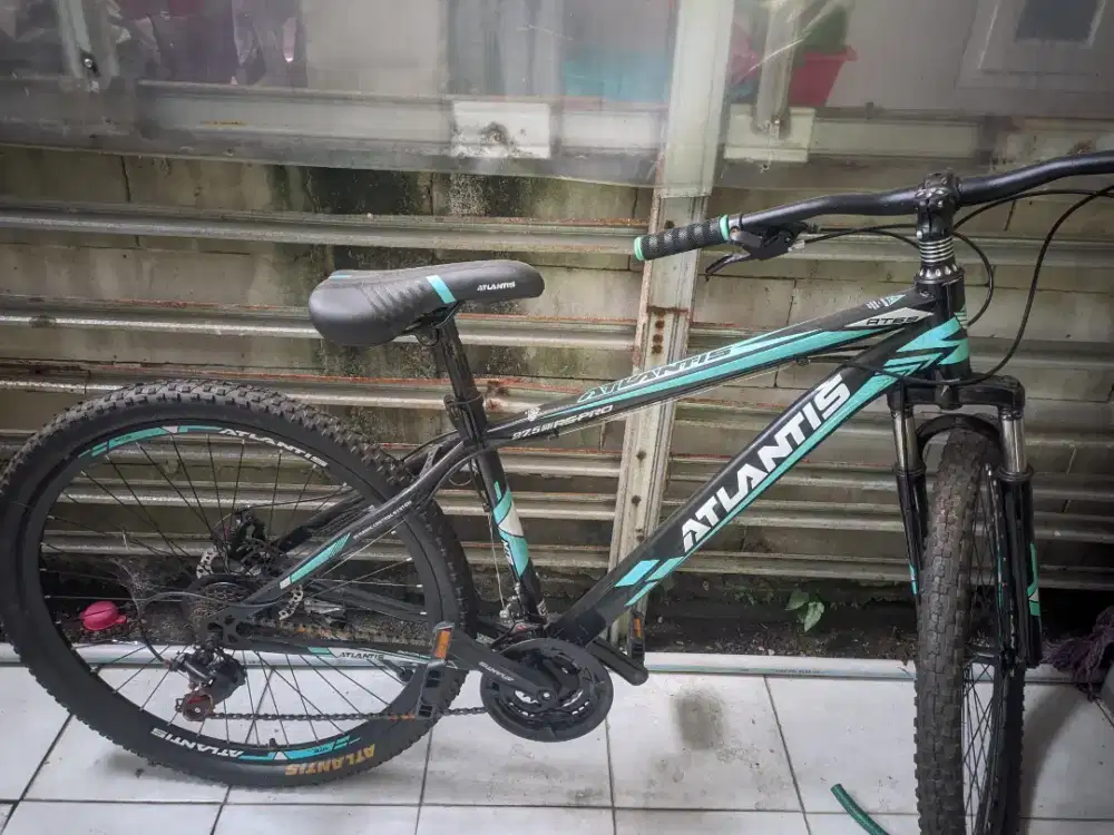 Sepeda gunung Atlantis