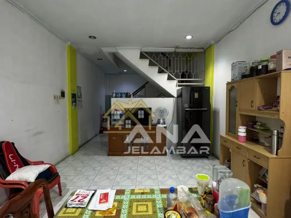 ANA RUMAH JALAN LEBAR UK 4X16M DI JELAMBAR