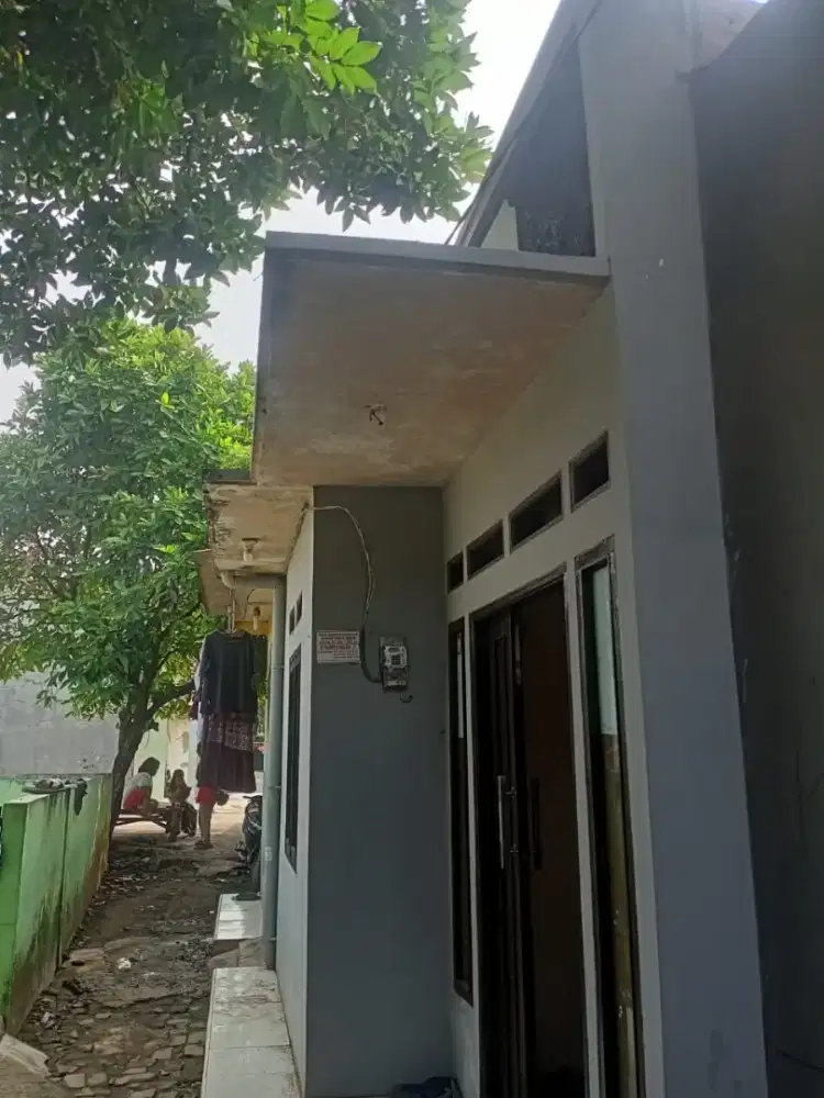Rumah murah habis AJB dekat jln mobil di cilalung ciputat Tangsel