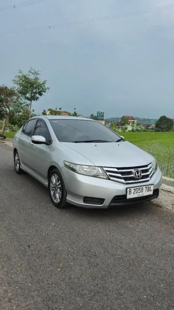 Honda city 2013 istimewa