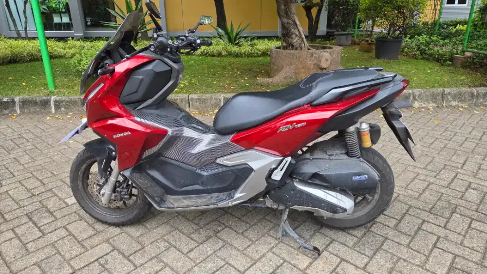 Motor Honda ADV 160 merah 2023 jakarta
