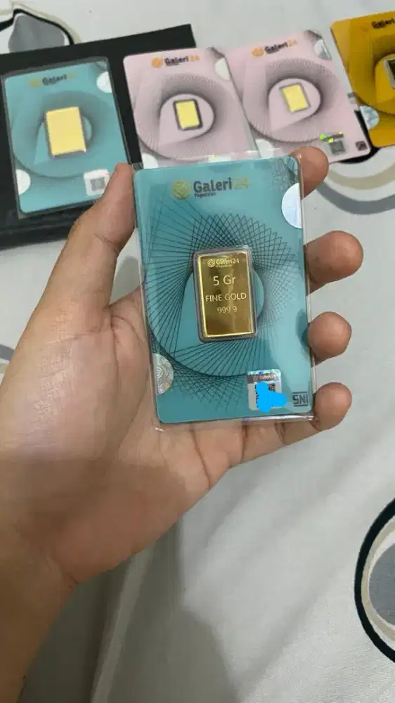 Logam Mulia Galeri 24