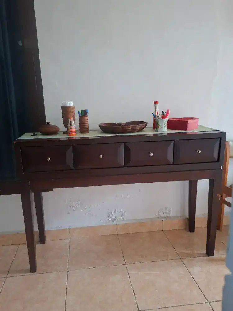 Dijual 1 unit meja konsul