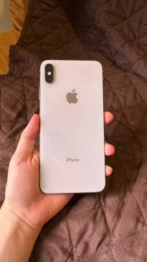 iphone xs max 64 silver