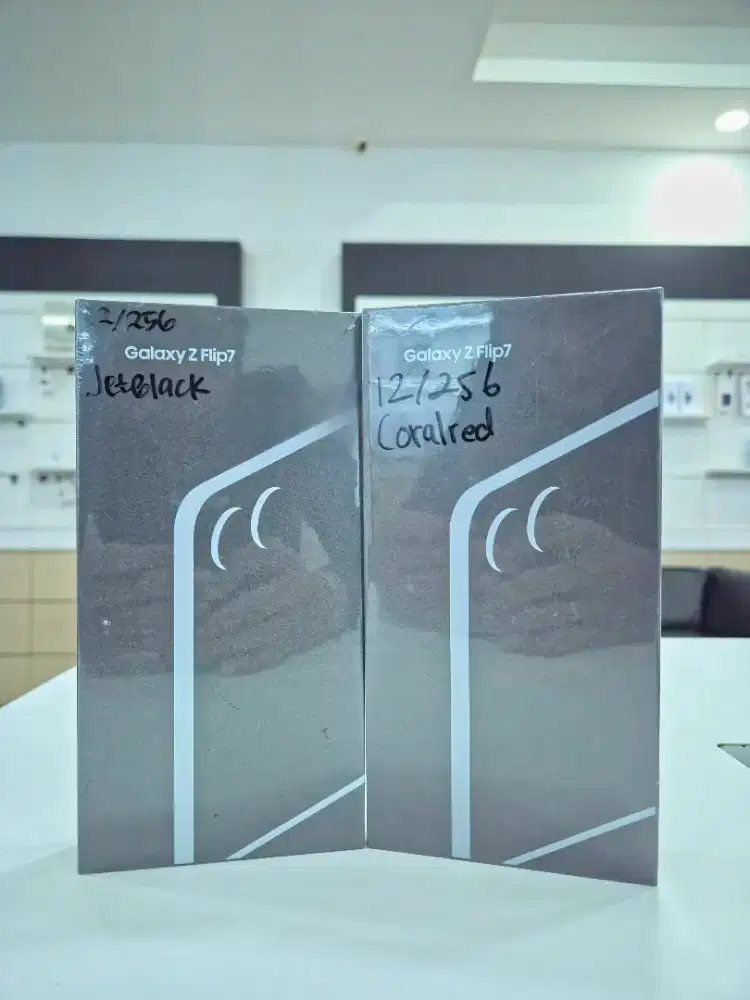 (READY STOK) SAMSUNG GALAXY Z FLIP 7 512 GB GARANSI RESMI SEIN