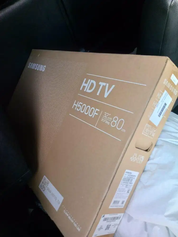 SAMSUNG ANDROID TV 32inch