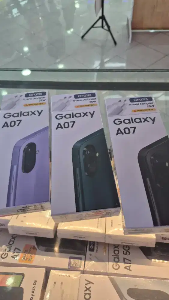 Samsung A07 4/64gb free charger