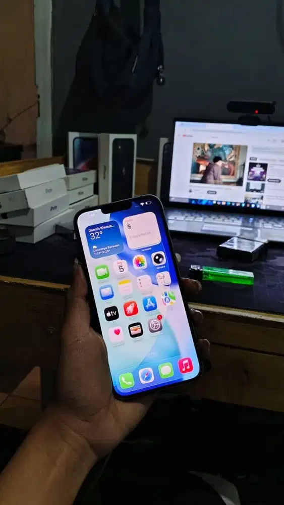 iPhone 14 plus 128gb iBox