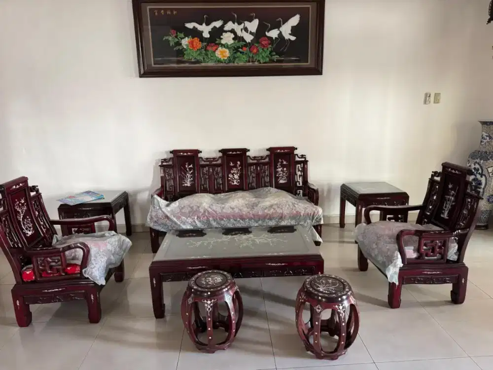 Set Meja Ruang Tamu China