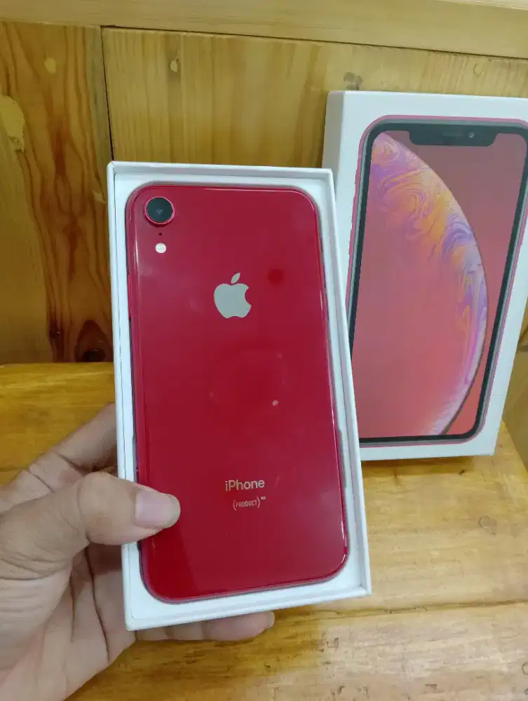 IPhone XR 64Gb red edition