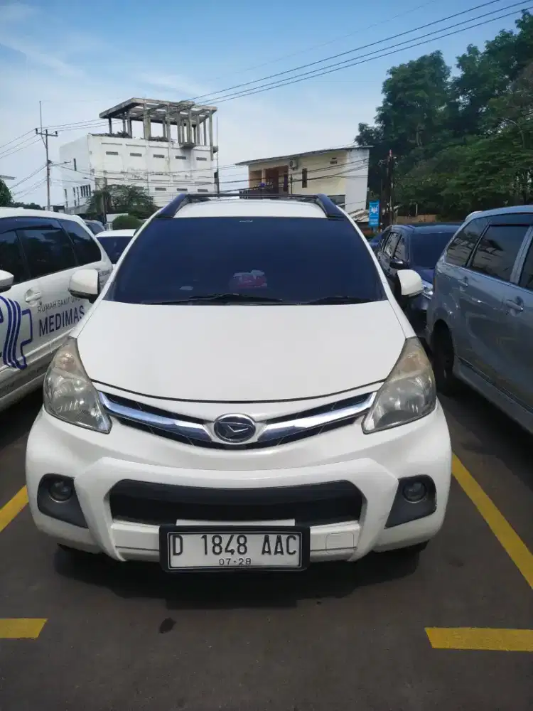 Dijual Xenia R Deluxe