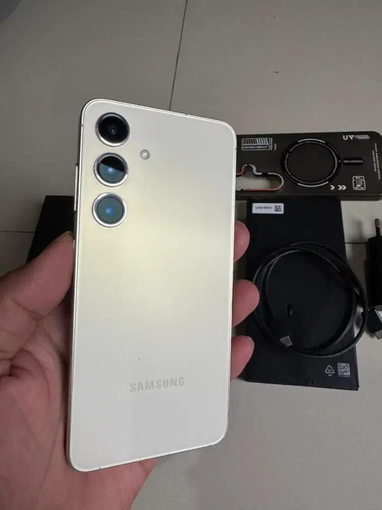 Samaung S24 512GB EX SEIN RESMI – AMBER YELLOW (LIKE NEW)