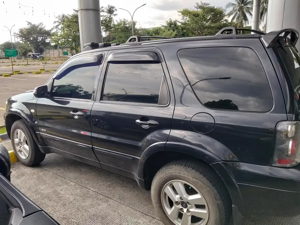 Ford Escape Limited 2.3 thn 2007 Bensin