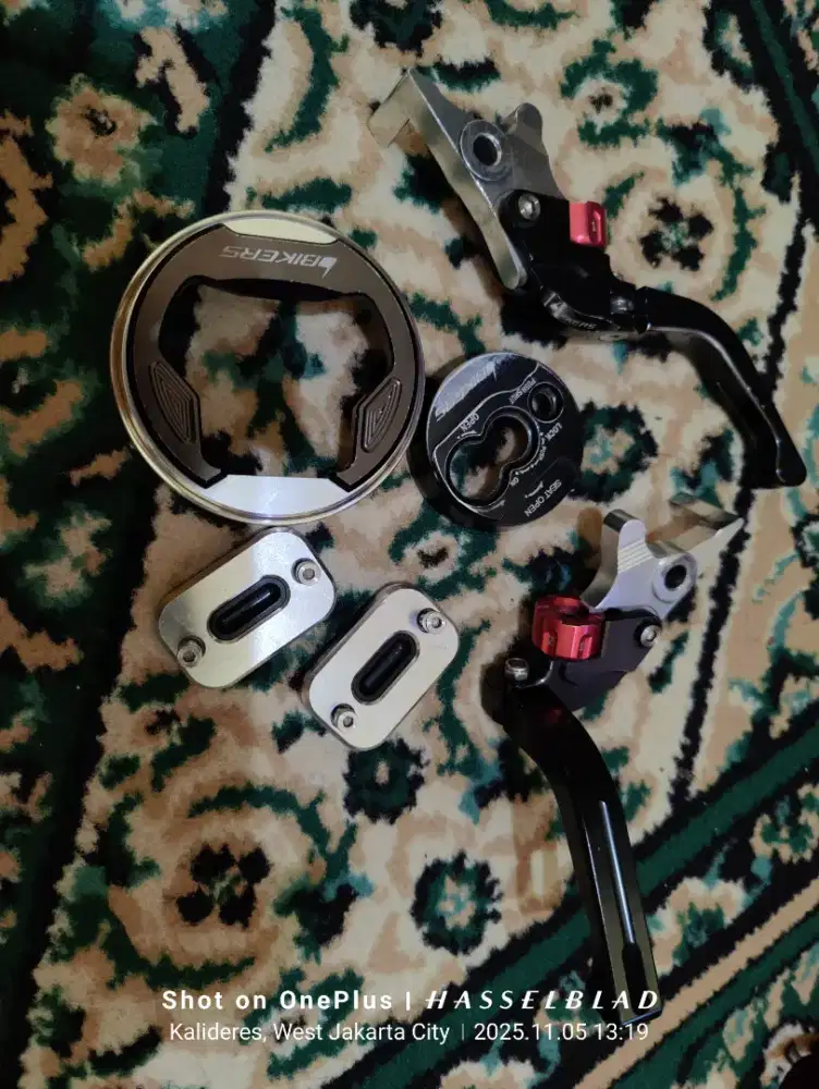 Aksesoris Yamaha NMAX Merk Bikers.