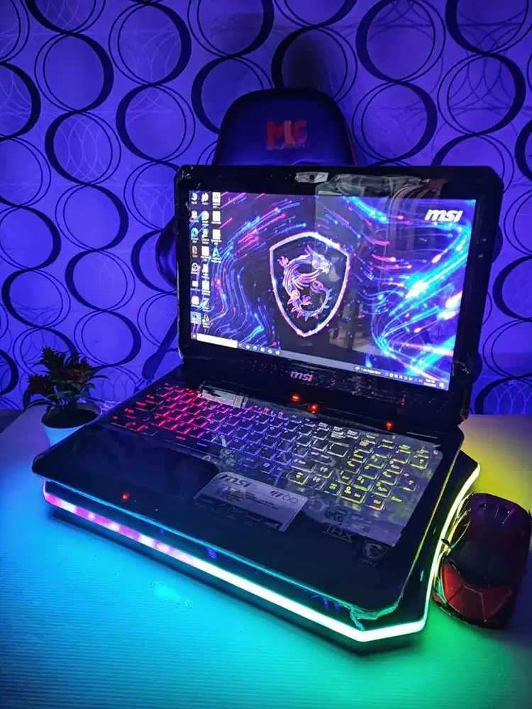 Laptop Gaming MSI Diminator Core i7 Ram 20gb Ssd+Hdd Dual Vga Nvidia