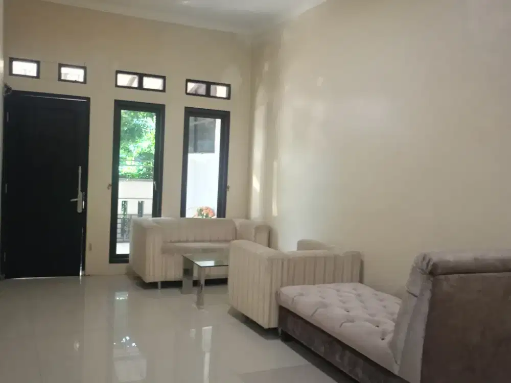 DIJUAL RUMAH BAGUS STRATEGIS HARGA MURAH GRAND SENTUL SENTUL CITY SSR541