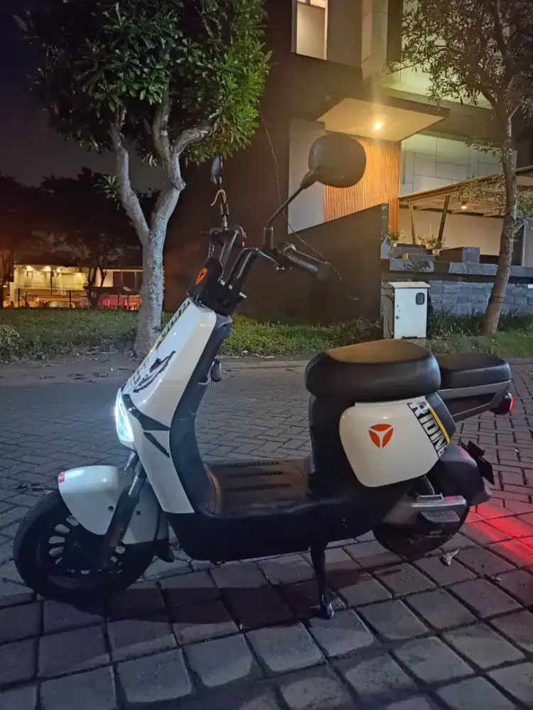 Sepeda Listrik Yadea