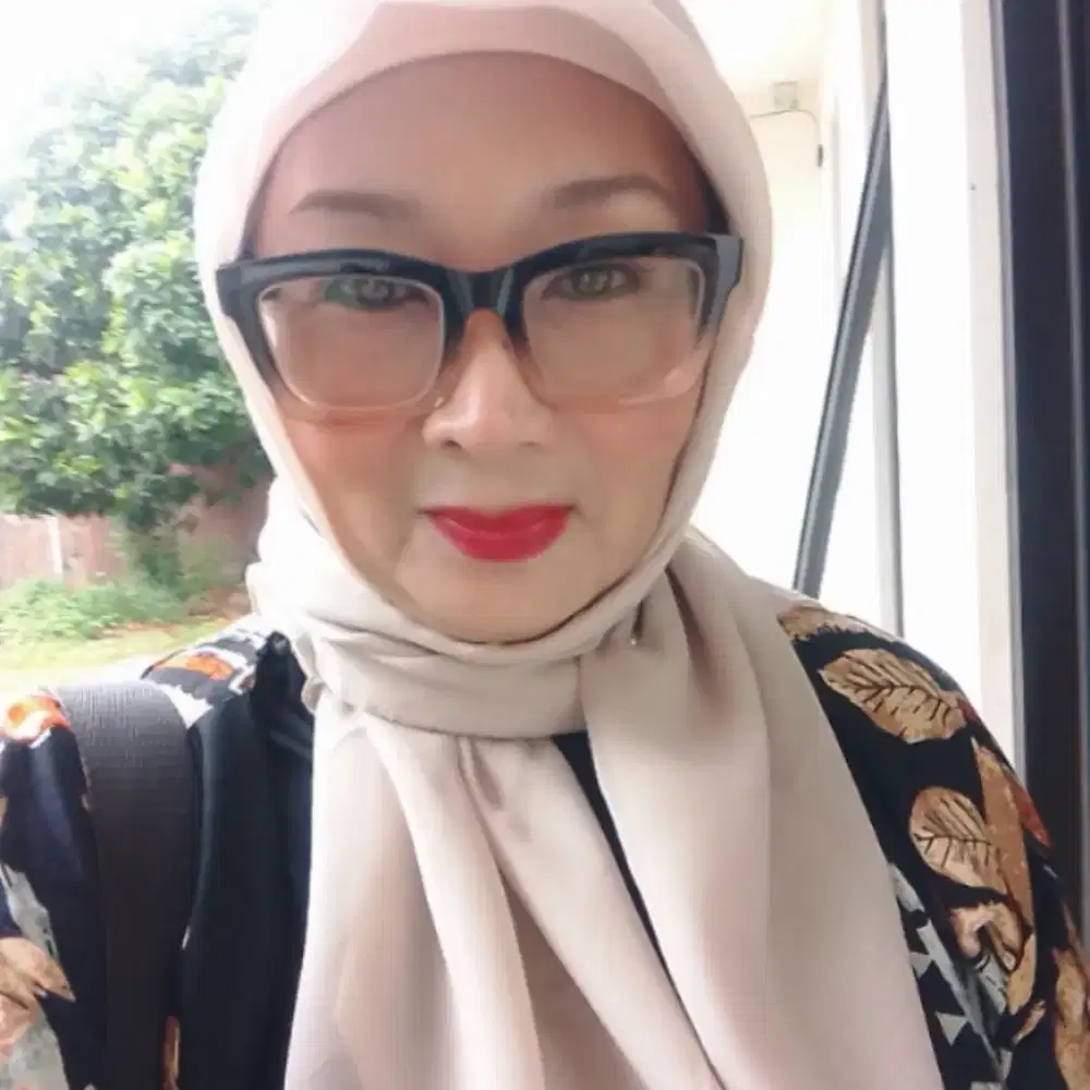 Pekerjaan care giver . Sakit atau newborn