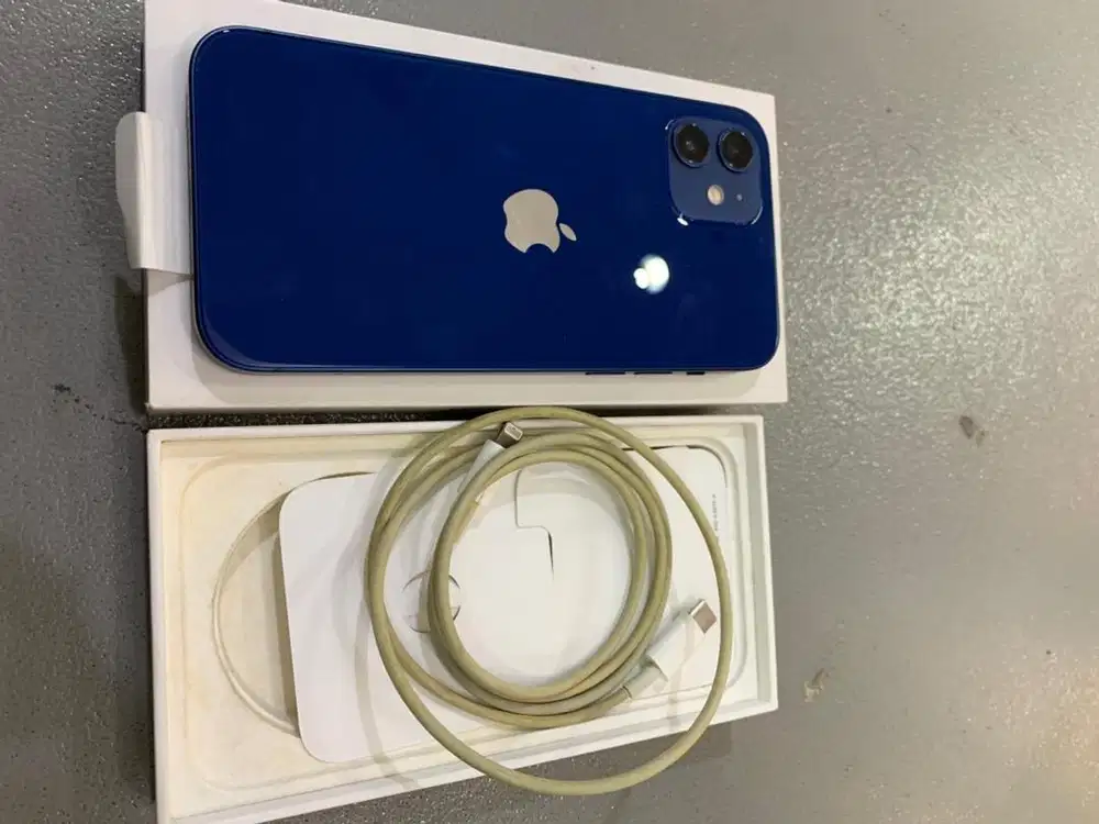 Iphone 12/128 gb ibox fullset dus dan kabel ori
