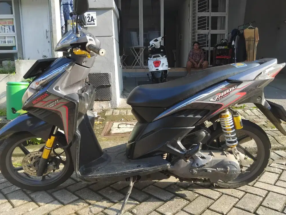 Honda Vario techno CBS 2012 pajak hidup stater tokcer halus mulus tert