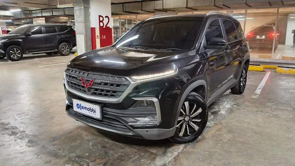 Wuling Almaz  1.5 Exclusive 5-Seater Bensin-AT 2019